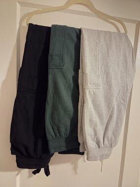 3 Pairs: Men's Sweatpants Joggers - Black, Forest Green, Light Gray